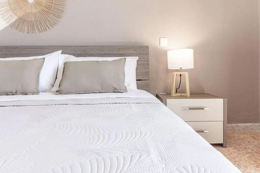 Feriehus Elizabeth Guest House Arzachena
